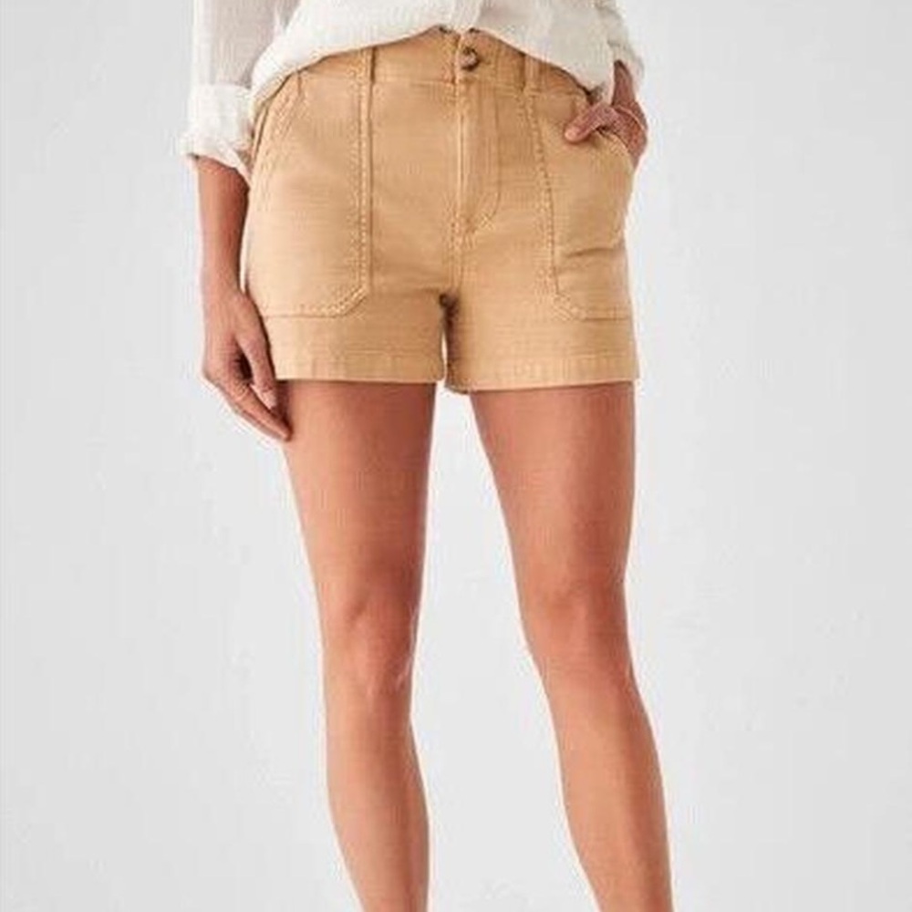 NWT Faherty Tan Stretch Short